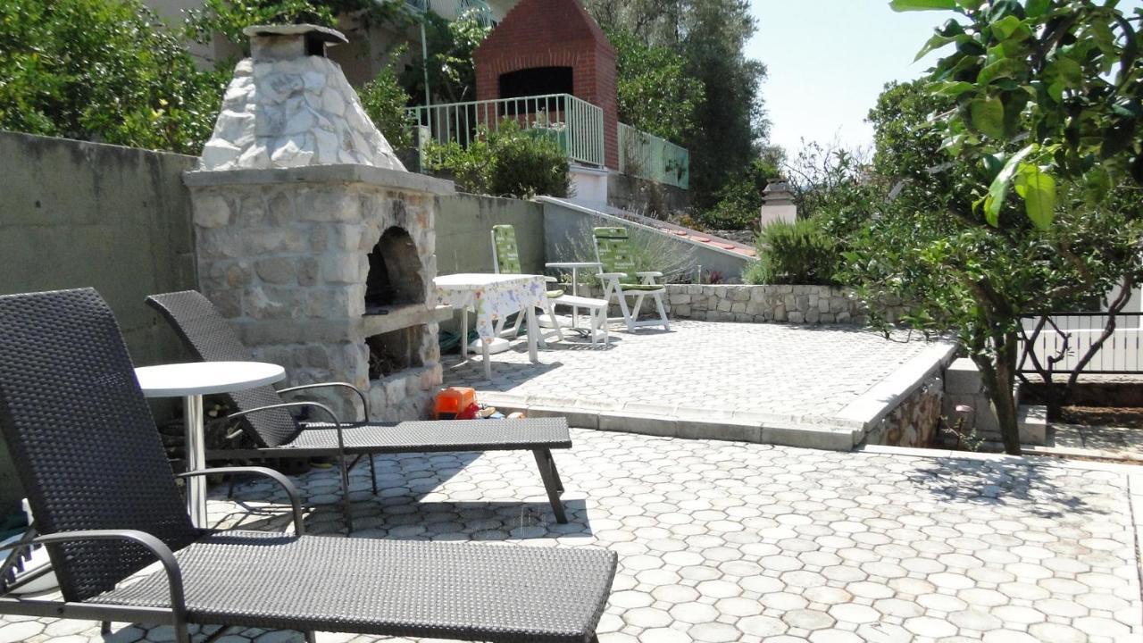 Holiday Home Apartment Tedo Klek Exterior foto