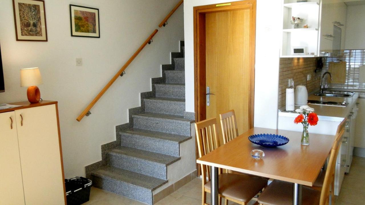 Holiday Home Apartment Tedo Klek Exterior foto